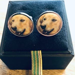 Paul Smith Golden retriever cufflinks.